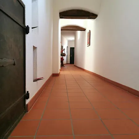 Zentrale Altstadtwohnung - Pure Erholung Garantiert Im Historischen Kerkerquartier アパート バート・ラトカースブルク