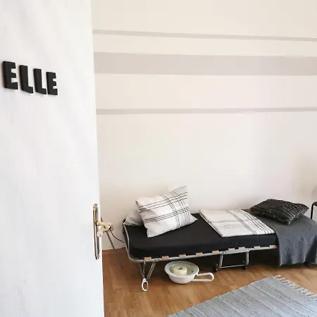 Zentrale Altstadtwohnung - Pure Erholung Garantiert Im Historischen Kerkerquartier アパート バート・ラトカースブルク